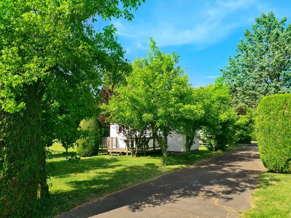 Resort & Camping - Val De Braye Bessé-sur-Braye Zewnętrze zdjęcie